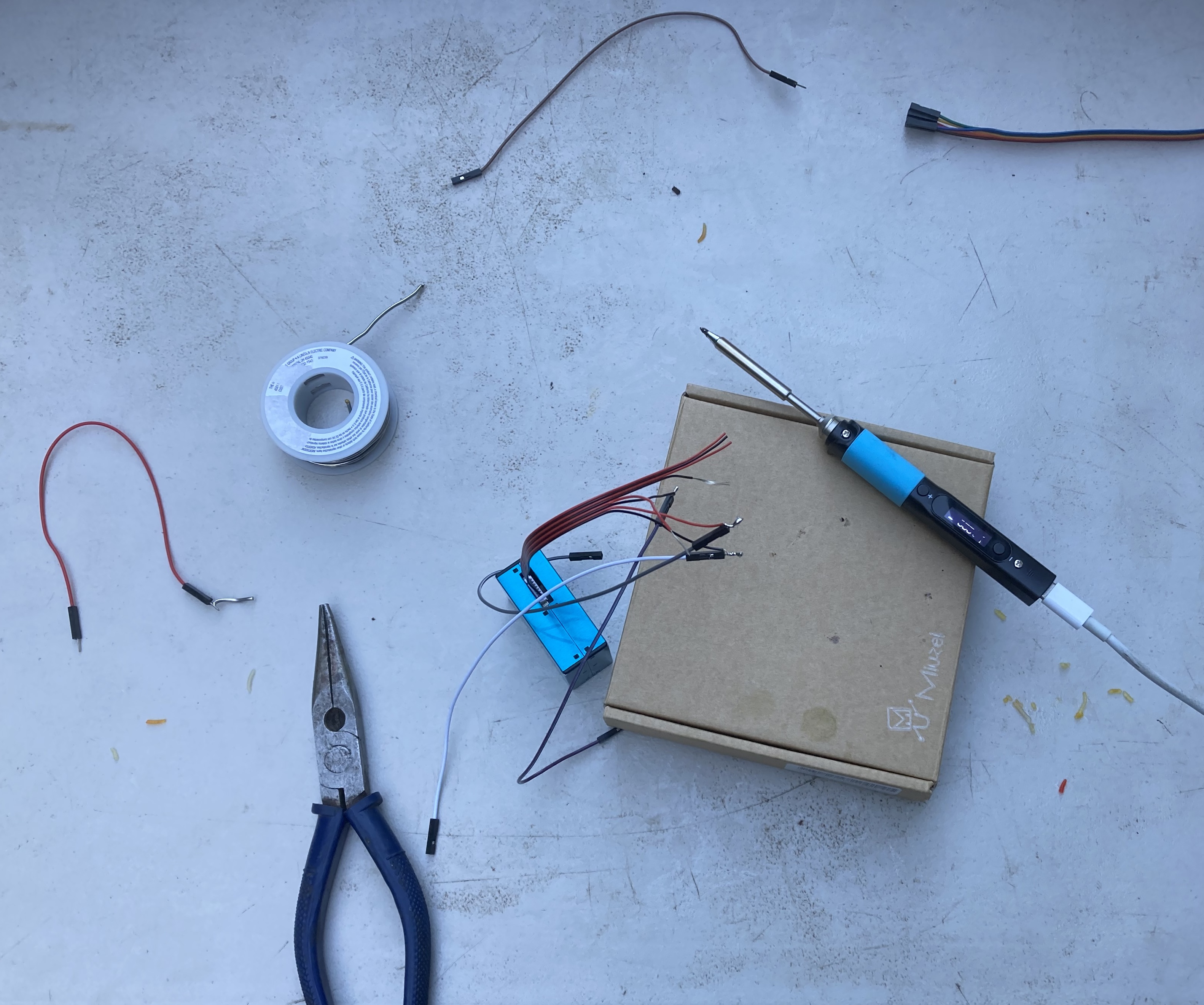 Soldering the sensor