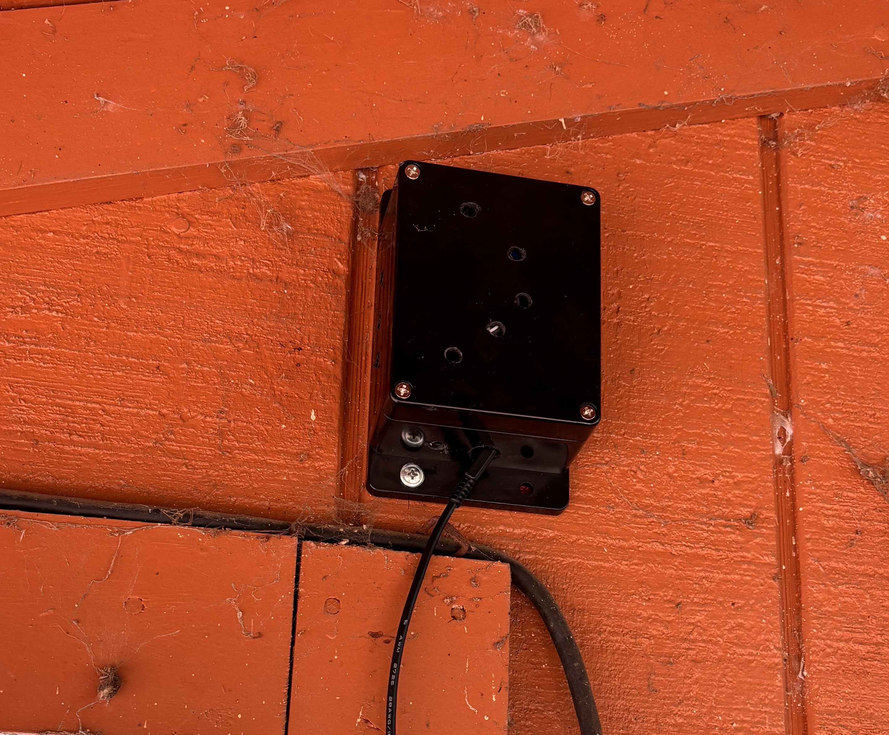 Mounted sensor